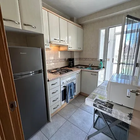 Playa Levante, Junto Playa, Piscina Y Parking